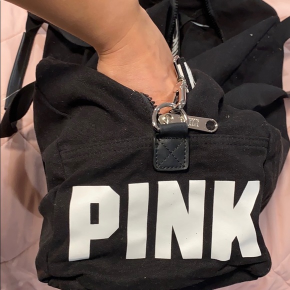 Victoria’s Secret Duffle Bag - Picture 3 of 4